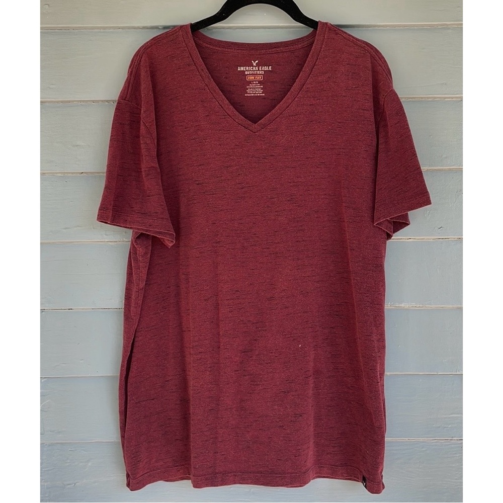 AEO Maroon V-Neck Core Flex T-shirt